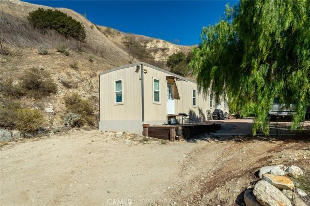 10161 Foothill Boulevard, Sylmar, CA 91342