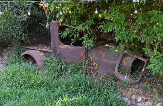 10161 Foothill Boulevard, Sylmar, CA 91342