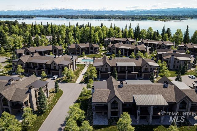 2 Dockside Circle, Donnelly, ID 83615