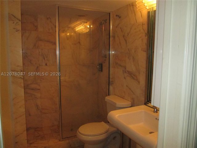 3100 NE 49th St 1106, Fort Lauderdale, FL 33308
