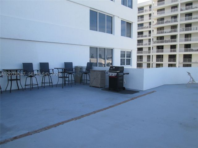 3100 NE 49th St 1106, Fort Lauderdale, FL 33308