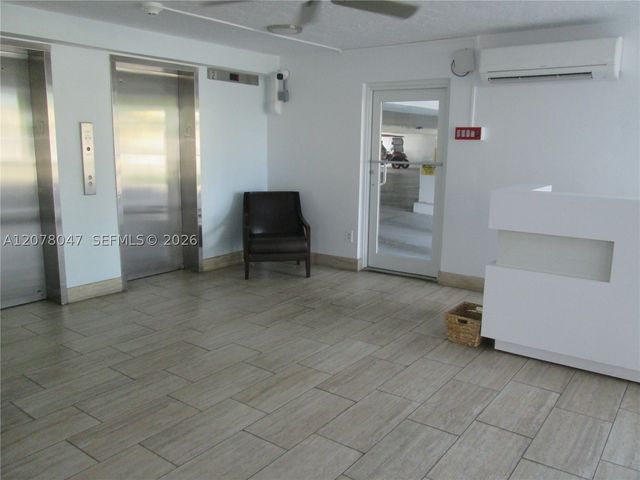 3100 NE 49th St 1106, Fort Lauderdale, FL 33308
