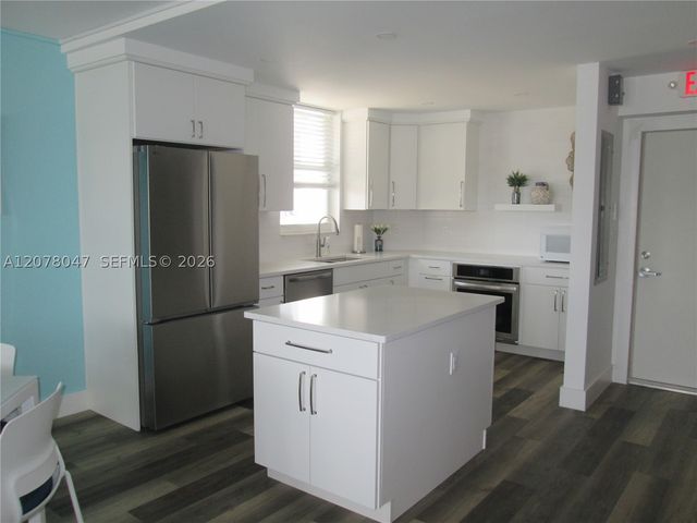 3100 NE 49th St 1106, Fort Lauderdale, FL 33308