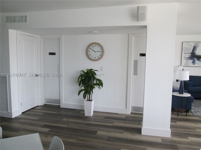 3100 NE 49th St 1106, Fort Lauderdale, FL 33308
