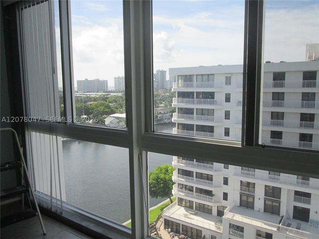 3100 NE 49th St 1106, Fort Lauderdale, FL 33308