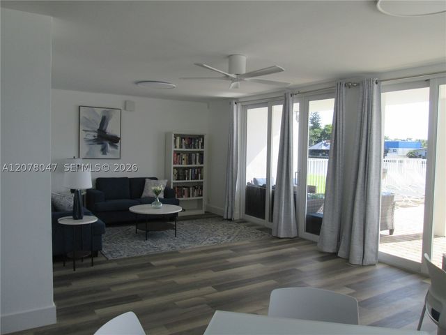 3100 NE 49th St 1106, Fort Lauderdale, FL 33308