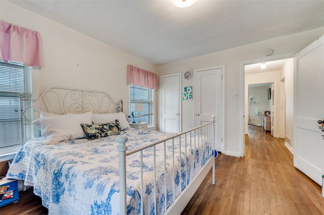 1313 Daisy Lane, Irving, TX 75061