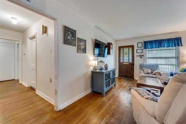 1313 Daisy Lane, Irving, TX 75061