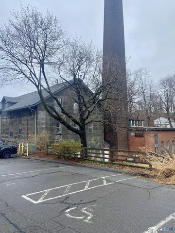 16 Vernon Avenue APT 24, Vernon, CT 06066