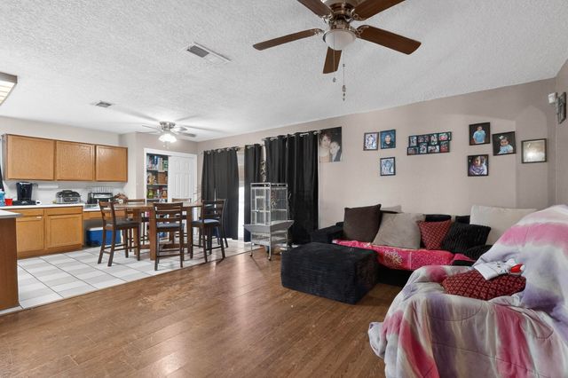 7704 Kane Court NW, Albuquerque, NM 87120