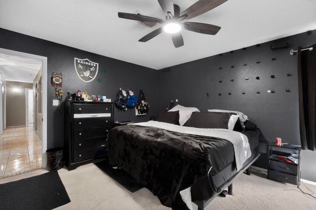 7704 Kane Court NW, Albuquerque, NM 87120