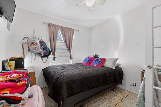 7704 Kane Court NW, Albuquerque, NM 87120