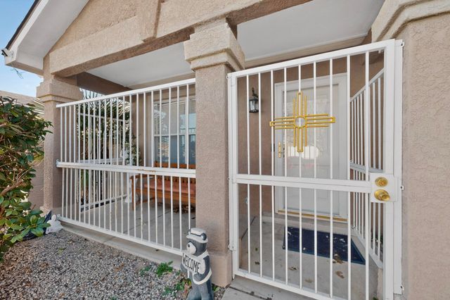 7704 Kane Court NW, Albuquerque, NM 87120