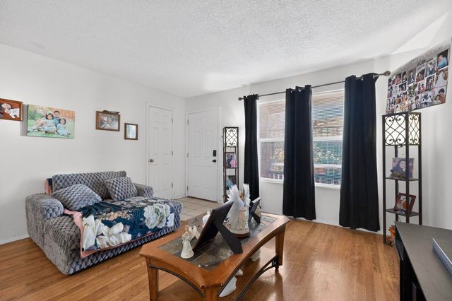 7704 Kane Court NW, Albuquerque, NM 87120