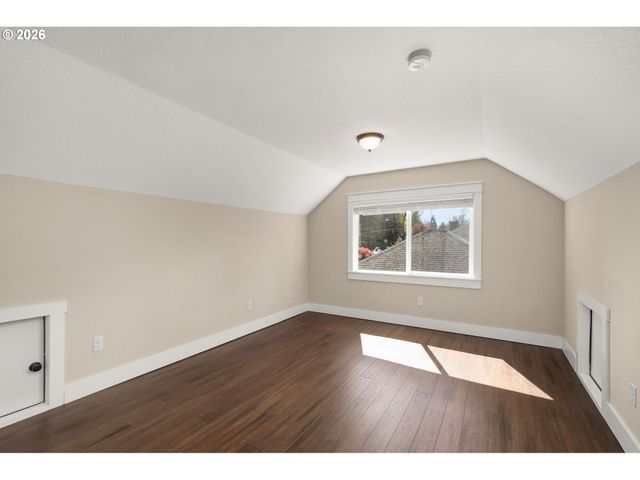 6133 Ne 18TH Ave, Portland, OR 97211