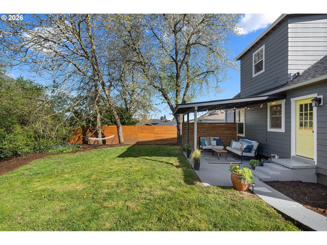 6133 Ne 18TH Ave, Portland, OR 97211