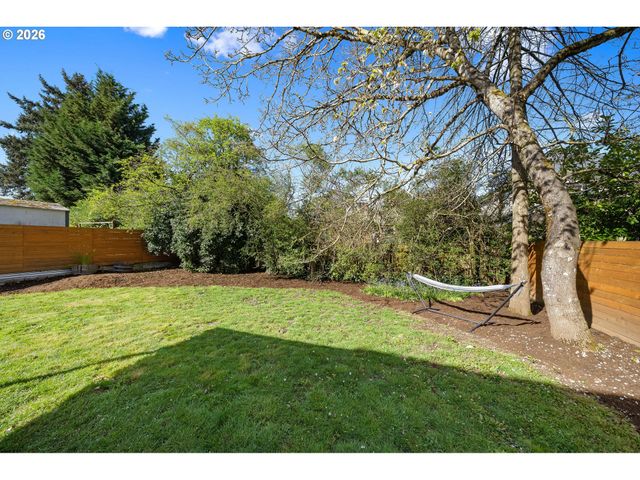 6133 Ne 18TH Ave, Portland, OR 97211