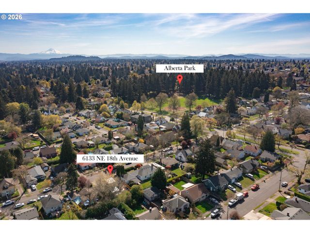 6133 Ne 18TH Ave, Portland, OR 97211