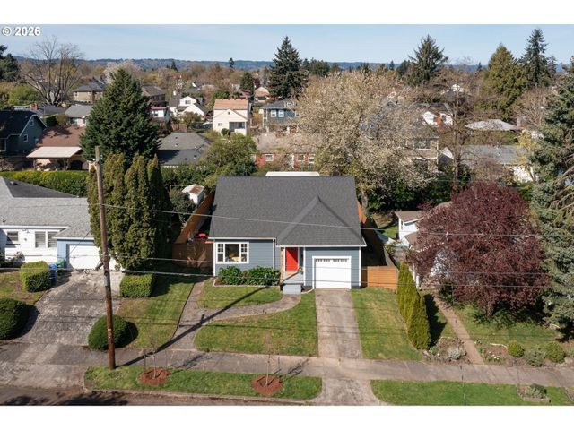 6133 Ne 18TH Ave, Portland, OR 97211