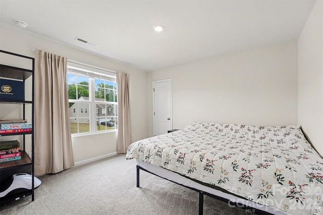 128 Hanging Rock Trail, Statesville, NC 28625