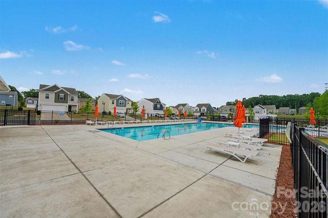 128 Hanging Rock Trail, Statesville, NC 28625