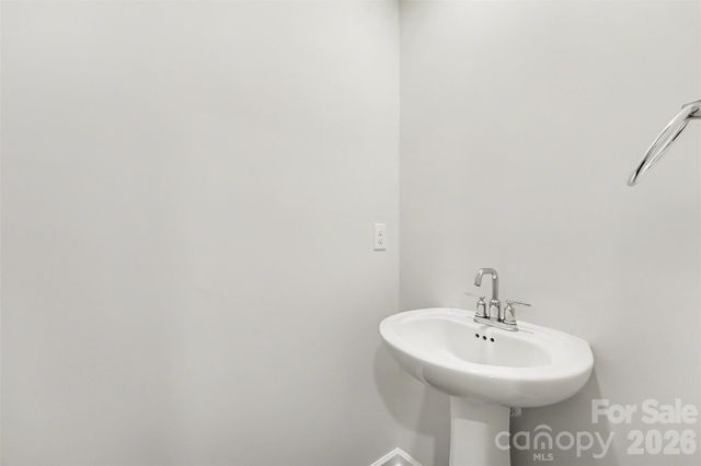 128 Hanging Rock Trail, Statesville, NC 28625
