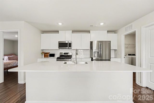 128 Hanging Rock Trail, Statesville, NC 28625