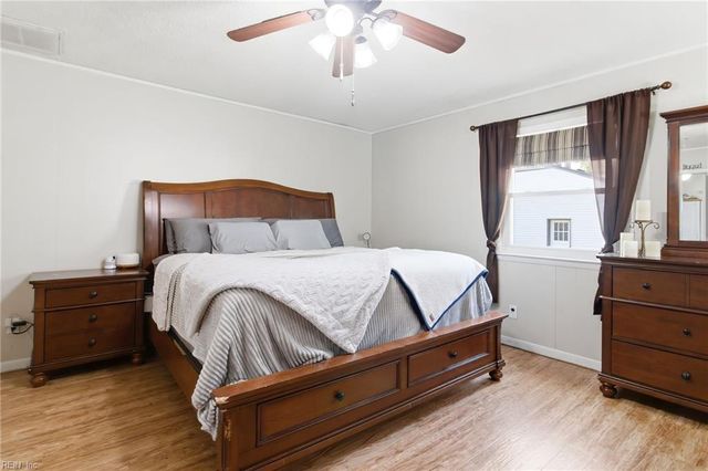 5616 W Norfolk RD, Portsmouth, VA 23703