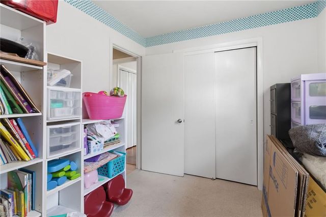 5616 W Norfolk RD, Portsmouth, VA 23703