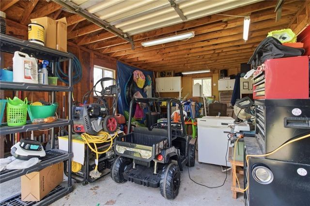 5616 W Norfolk RD, Portsmouth, VA 23703