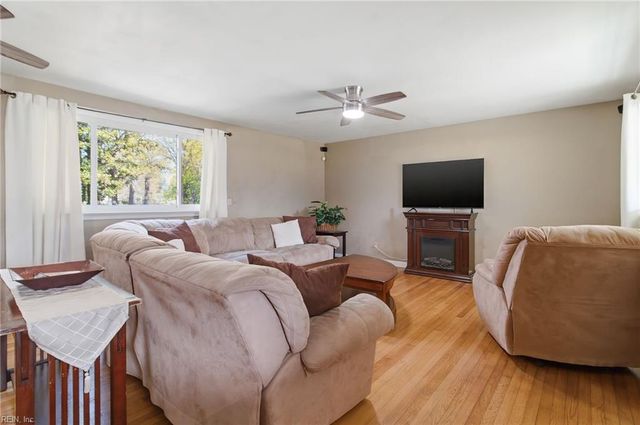 5616 W Norfolk RD, Portsmouth, VA 23703