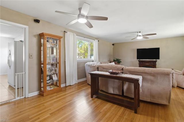 5616 W Norfolk RD, Portsmouth, VA 23703