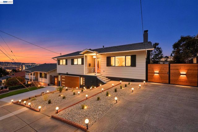 2843 Jennifer Dr, Castro Valley, CA 94546