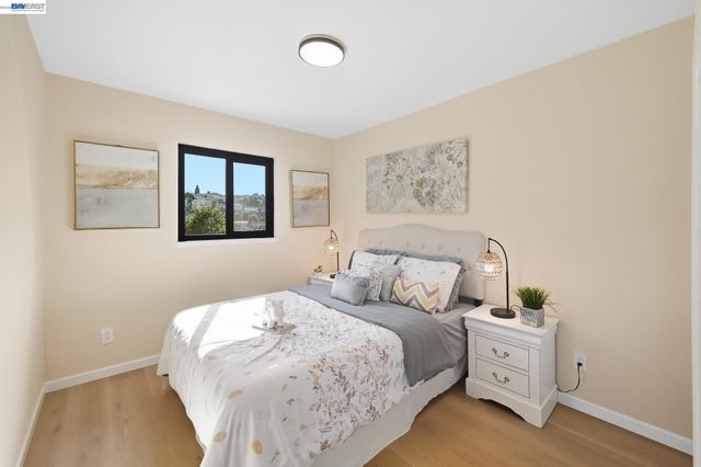 2843 Jennifer Dr, Castro Valley, CA 94546