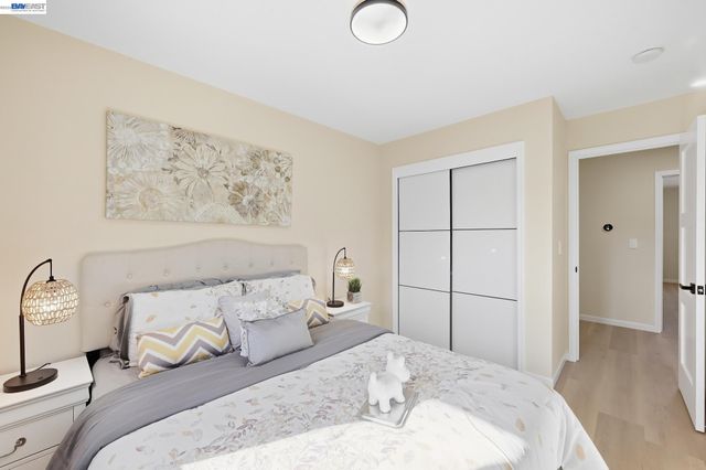 2843 Jennifer Dr, Castro Valley, CA 94546
