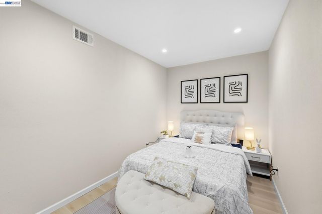 2843 Jennifer Dr, Castro Valley, CA 94546