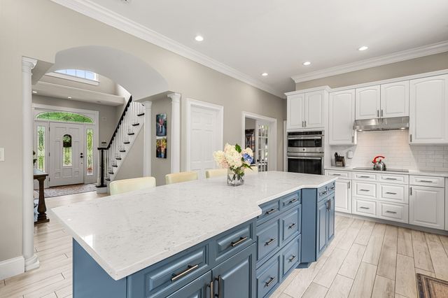 9 Anna Dr., Danvers, MA 01923