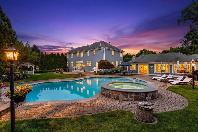 9 Anna Dr., Danvers, MA 01923
