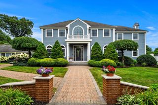 9 Anna Dr., Danvers, MA 01923