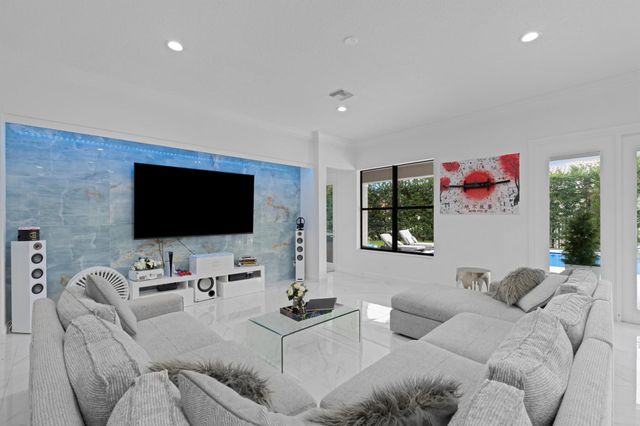 4430 Island Reef Drive, Wellington, FL 33449