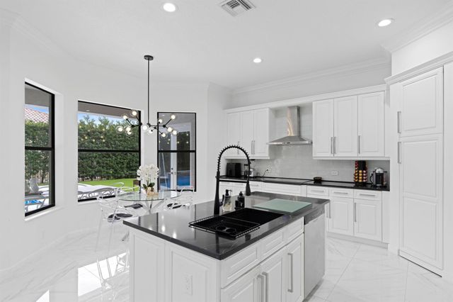 4430 Island Reef Drive, Wellington, FL 33449