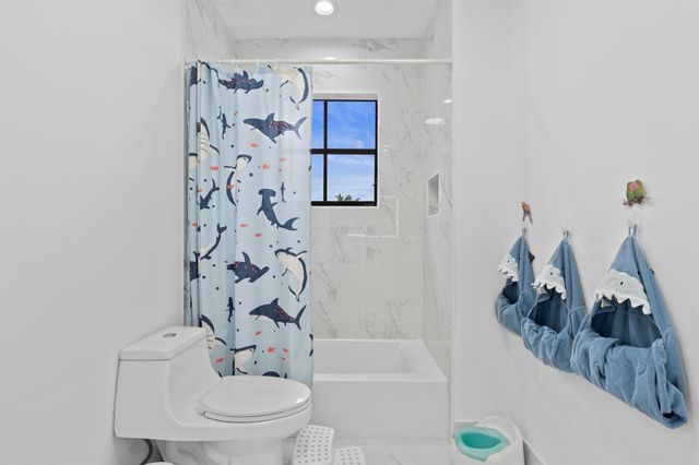 4430 Island Reef Drive, Wellington, FL 33449