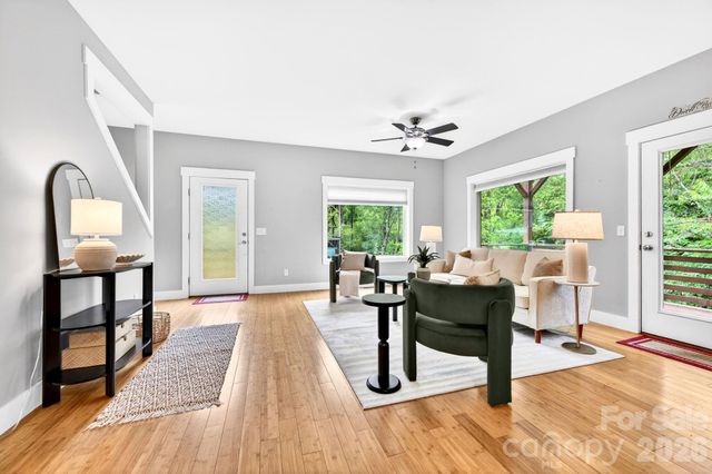 181 Glendale Avenue, Asheville, NC 28803