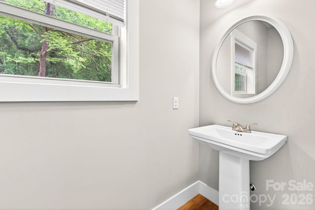 181 Glendale Avenue, Asheville, NC 28803