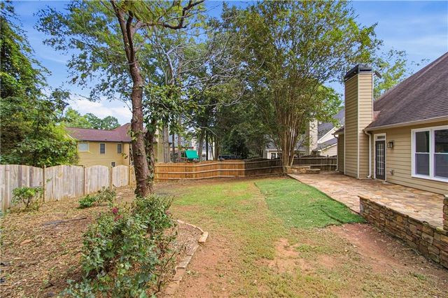 500 Camber Woods Drive, Roswell, GA 30076