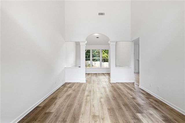 500 Camber Woods Drive, Roswell, GA 30076