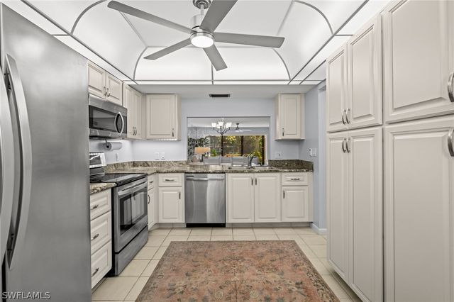 500 Misty Pines CIR 2-103, Naples, FL 34105