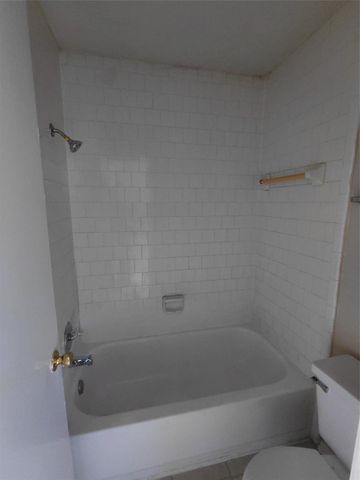 16511 Parkridge Court, Houston, TX 77053