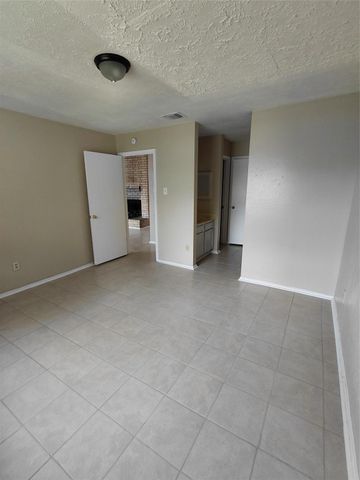 16511 Parkridge Court, Houston, TX 77053