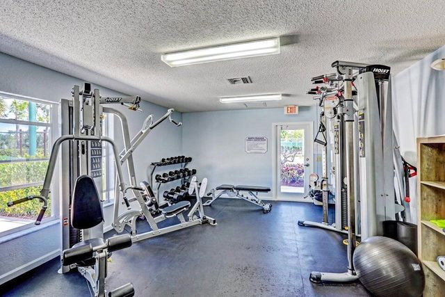 18174 SE Fairview Circle, Tequesta, FL 33469